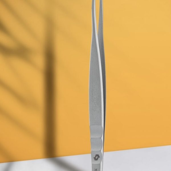 Professional eyelash tweezers Staleks Expert 40/1